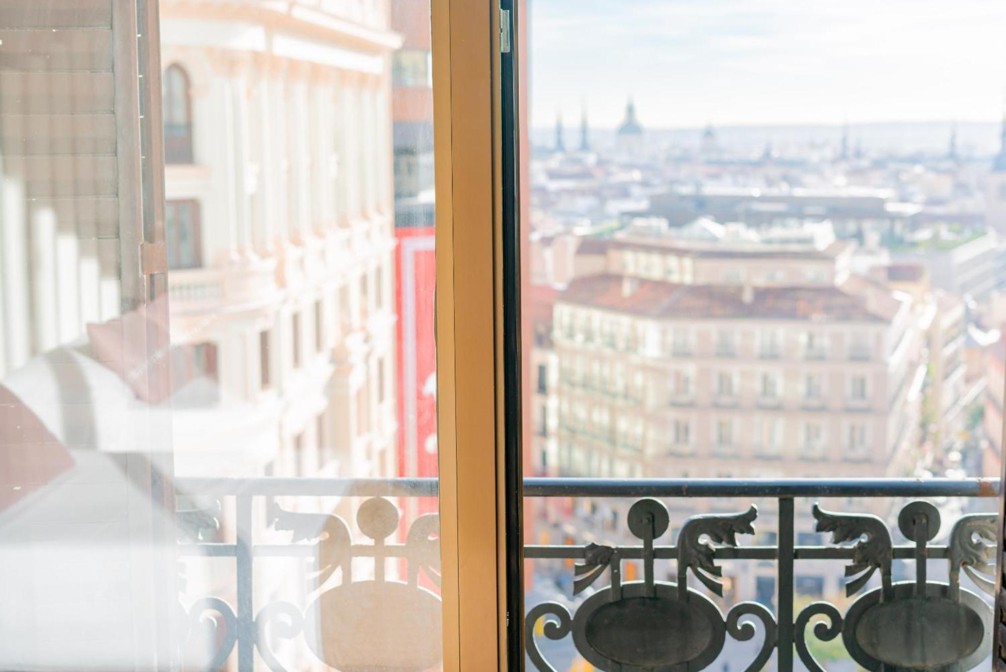 Hostal Gran Via 44, Madrid
